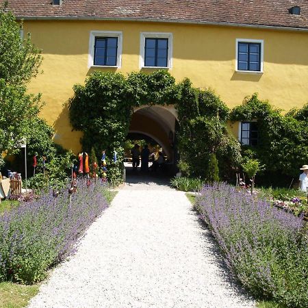 Marienschloessl Bed & Breakfast Wiedendorf Exterior photo